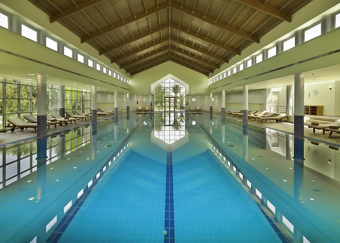 Neptune Luxury Resort 5*