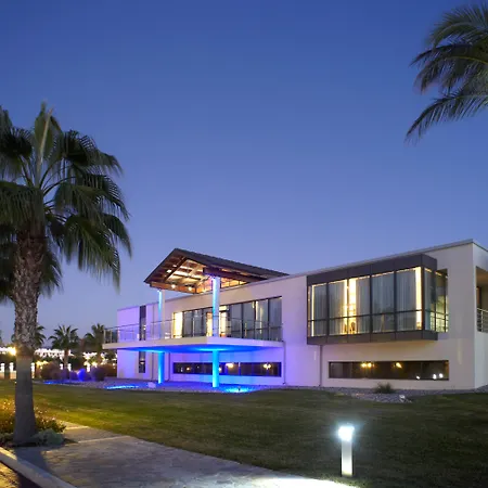 Semesteranläggning (resort) Neptune Luxury