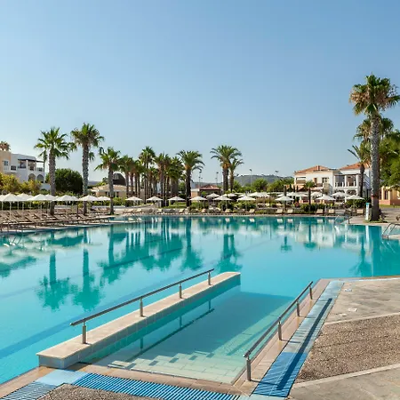 Neptune Luxury Resort