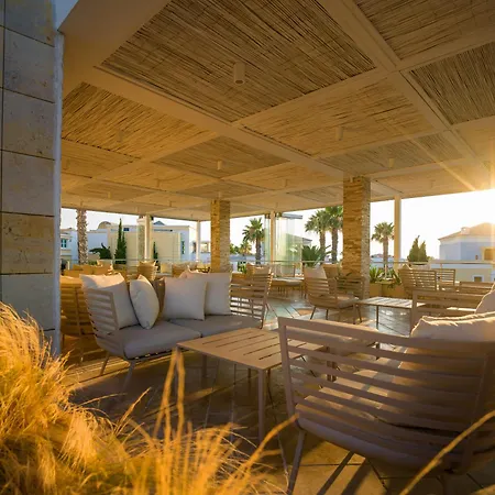 Neptune Luxury 5*