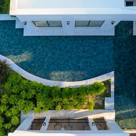 Neptune Luxury Rezort 5*