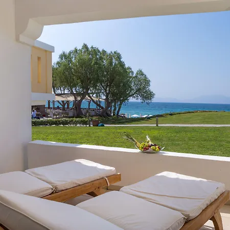 Neptune Luxury 5* Masticharion