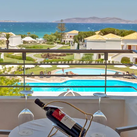 Neptune Luxury Semesteranläggning (resort) Masticharion