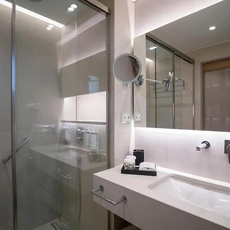 Neptune Luxury 5*