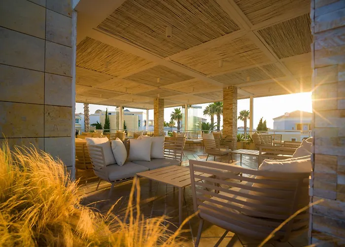 Neptune Luxury 5*