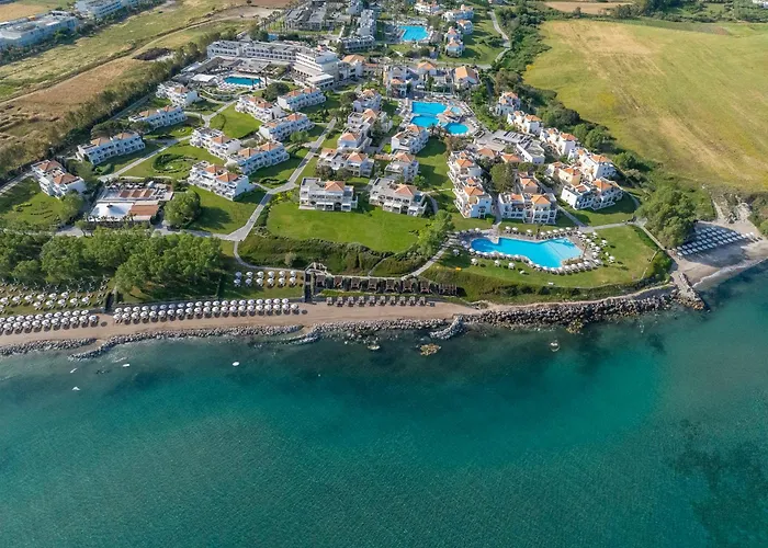 Neptune Luxury Resort