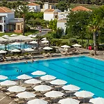 度假村 Neptune Luxury 5*