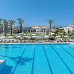 Neptune Luxury 度假村