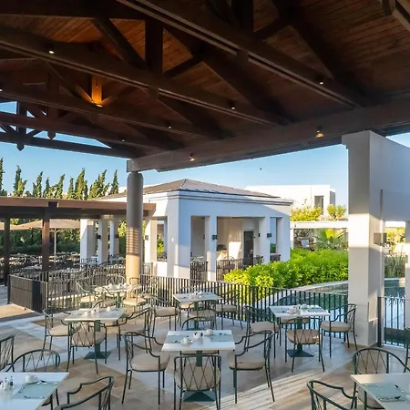 Neptune Luxury Mastihari