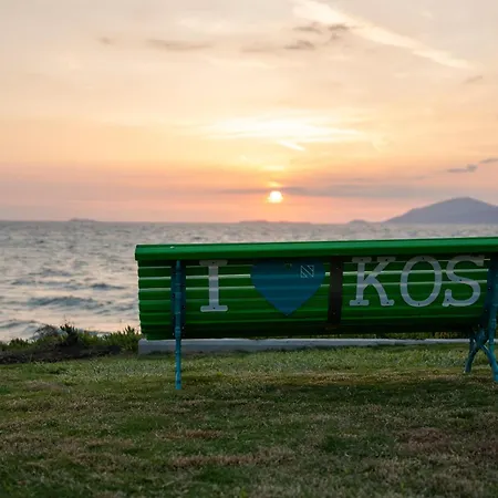 Neptune Luxury Mastihari