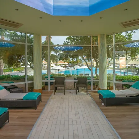 Complex Neptune Luxury Mastihari