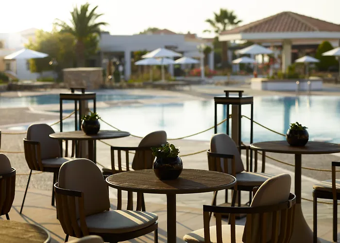 Neptune Luxury منتجع 5*