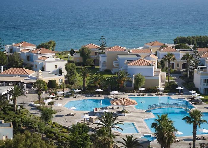 منتجع Neptune Luxury 5*