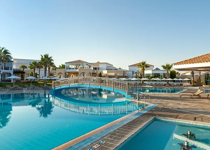 Neptune Luxury منتجع ماستيخاري