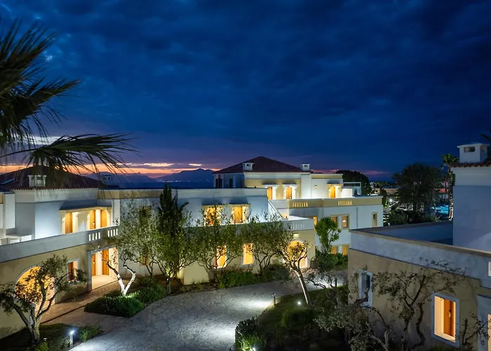 منتجع Neptune Luxury 5*