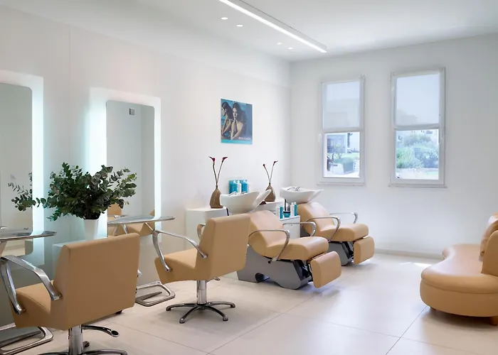 منتجع Neptune Luxury ماستيخاري